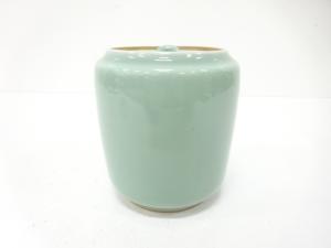 作家物　青磁　水指